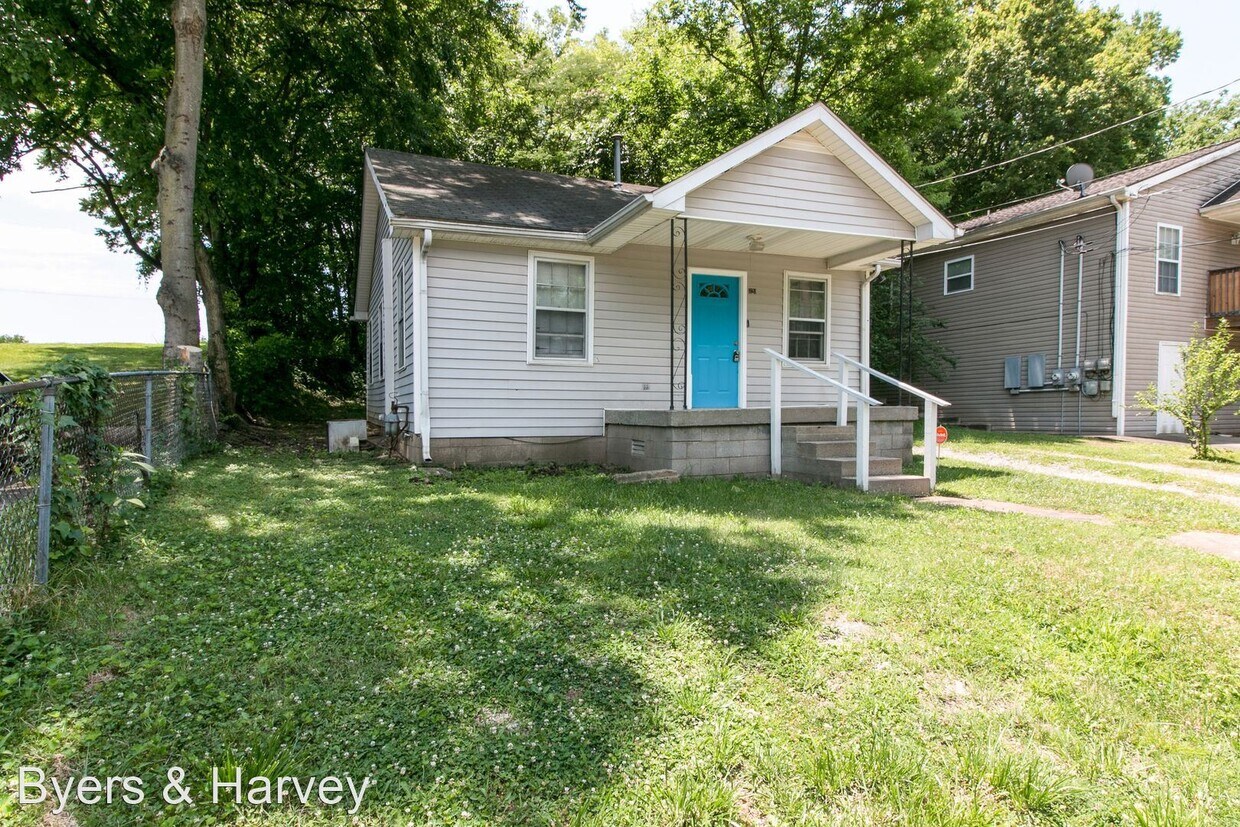 3 br, 1 bath House 1120 Hyman Street House for Rent in Clarksville