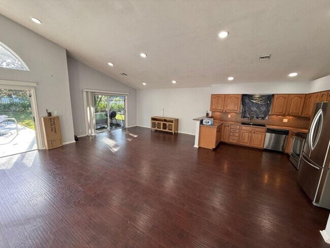 Foto del edificio - 1304 Lake Breeze Dr