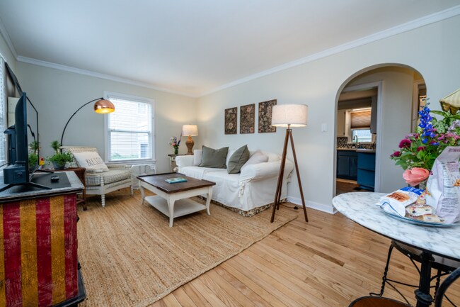 Foto del edificio - 2506 Morton Ave