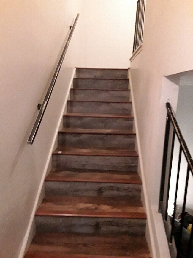 Foto del edificio - 2139 Shiveley Cir