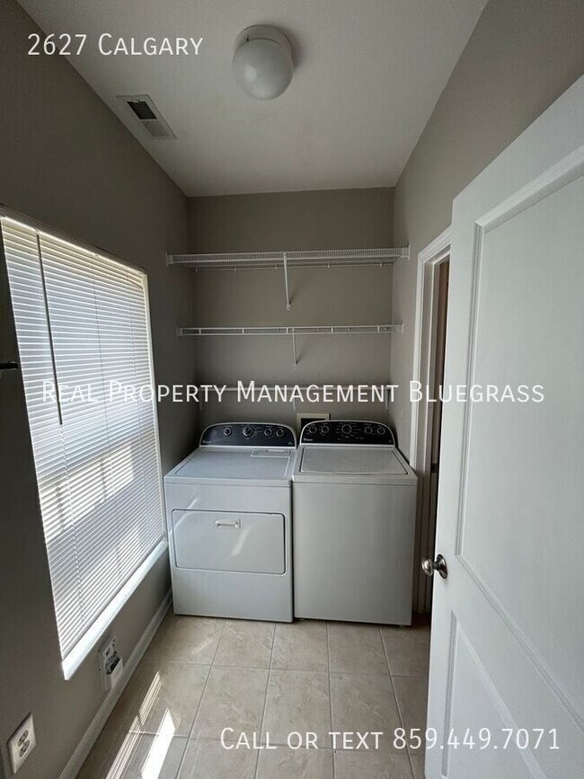 Foto del edificio - 2627 Calgary-