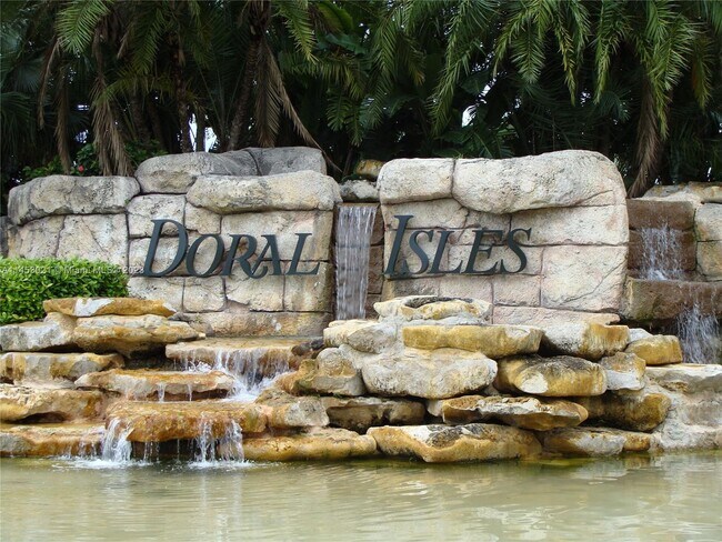 Foto del edificio - 10700 NW 66th St