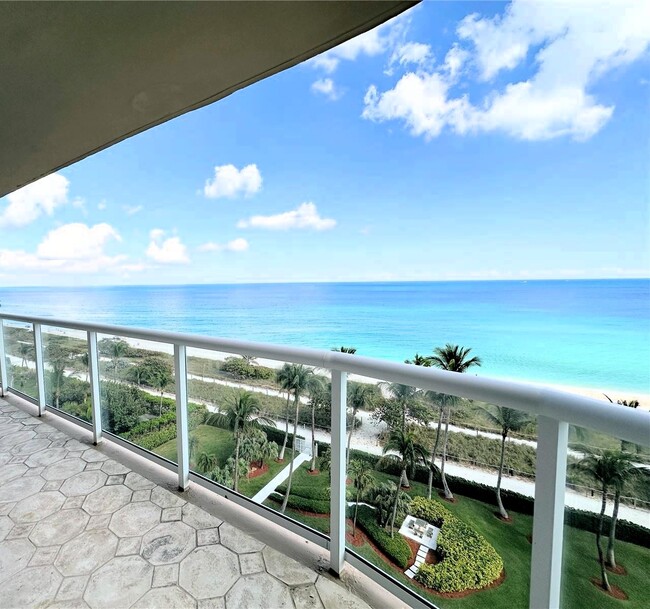 Foto del edificio - 8855 Collins Ave