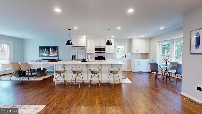 Building Photo - 4707 Holborn Ave