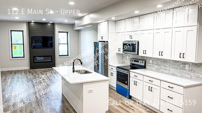 Photo - 112 E Main St Apartment