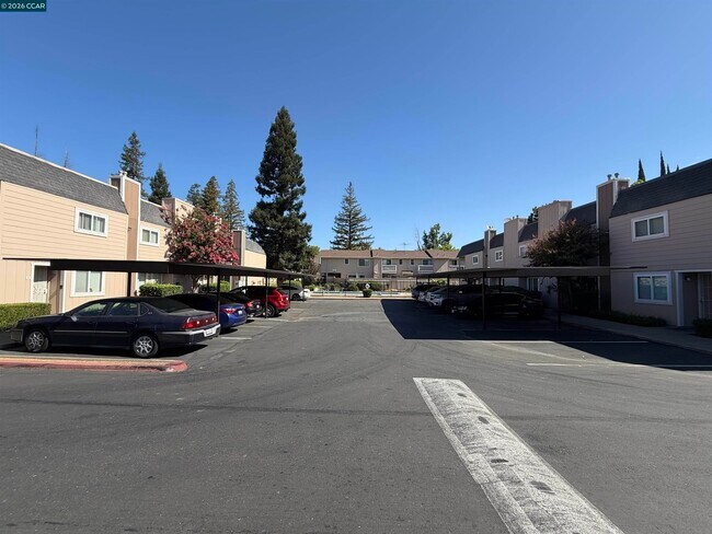 Building Photo - 7032 Fair Oaks Blvd