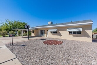 Building Photo - 2403 Princeton Ave