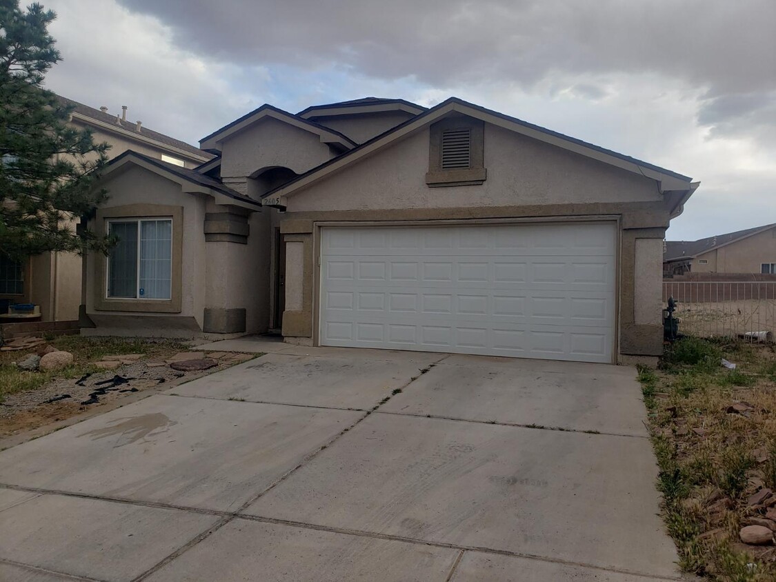 Foto principal - 2605 Silver Star Dr SW