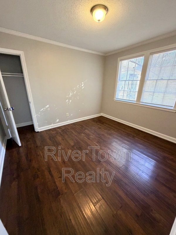 Foto del edificio - 508 Sharon Dr