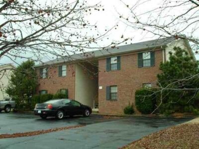 Primary Photo - 2610 Avalon Ct