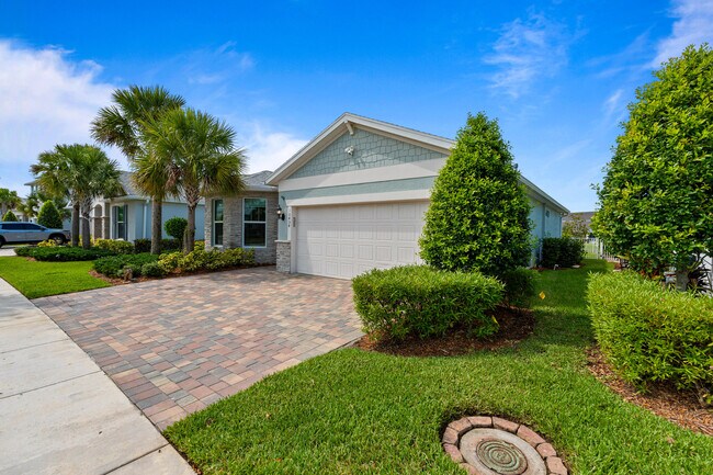 Foto del edificio - 10454 SW Captiva Dr