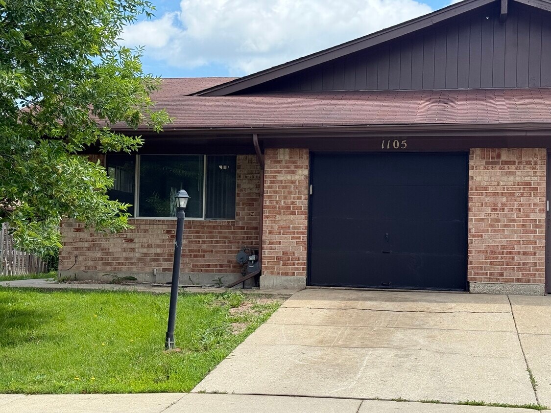 Primary Photo - 1105 Fulton Dr