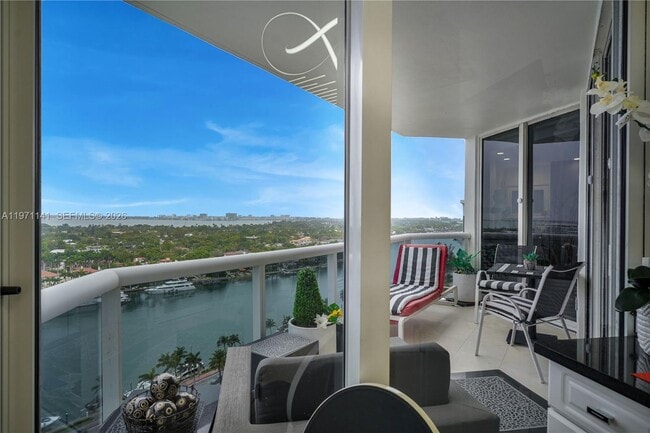 Foto del edificio - 4775 Collins Ave