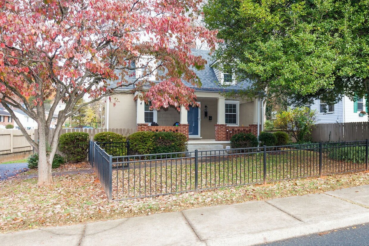 Primary Photo - NPM7108 - 1419 Cherry Avenue