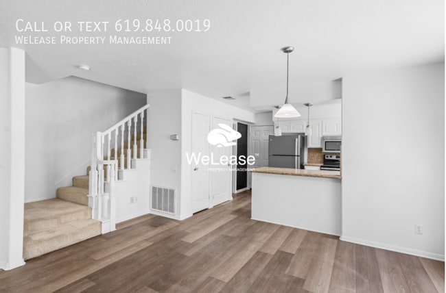 Building Photo - Spacious 3-Bedroom Townhome with Balcony J...