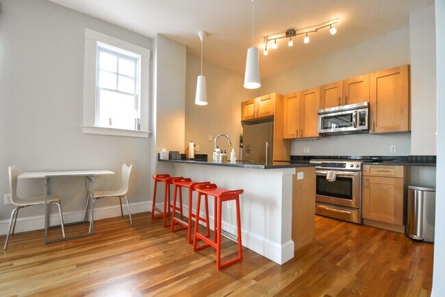 Foto del edificio - 80 Webster Ave