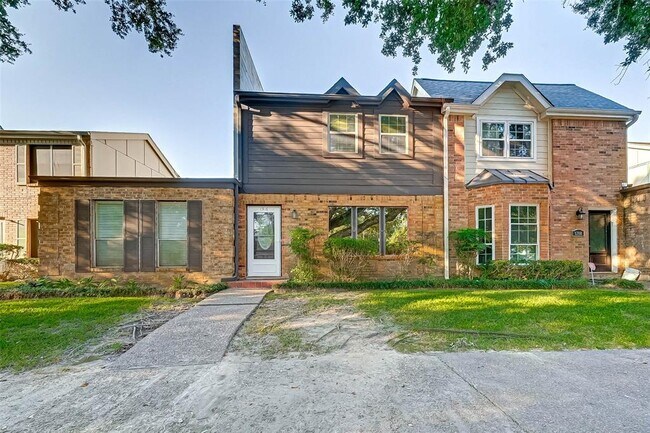 Foto del edificio - 1316 Ward Rd