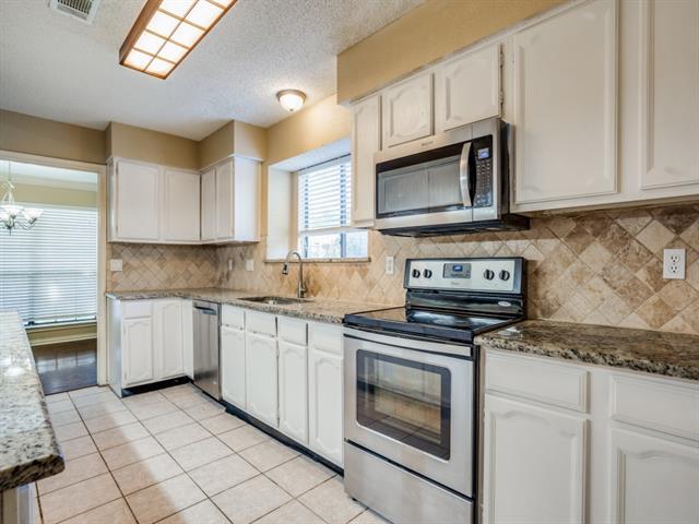 Building Photo - 1001 Filmore Dr
