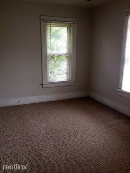 Building Photo - 2 br, 1 bath  - 332 1/2 Miller St