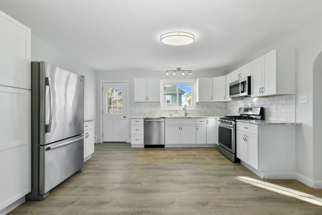 55 Fox Hill Rd Unit 55 Fox Hill Rd. 55, Nahant, MA 01908 Apartments