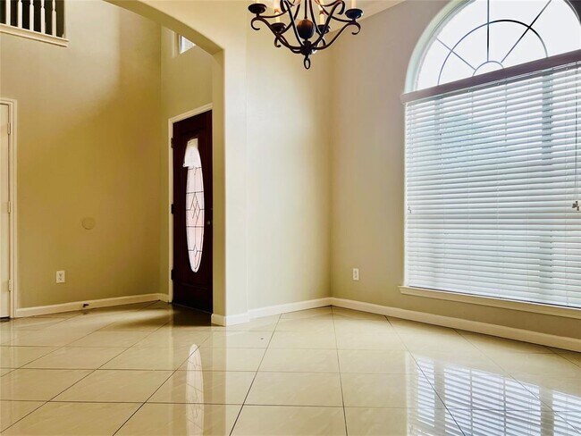 Foto del edificio - 13715 Branford Greens Dr