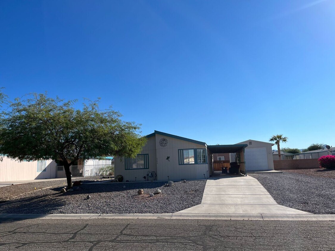 Primary Photo - VACATION RENTAL -- 2 Bedroom 2 Bath