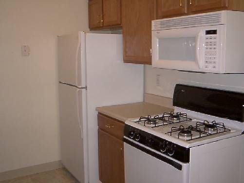 Foto del edificio - 100 Childsdale Ave NE