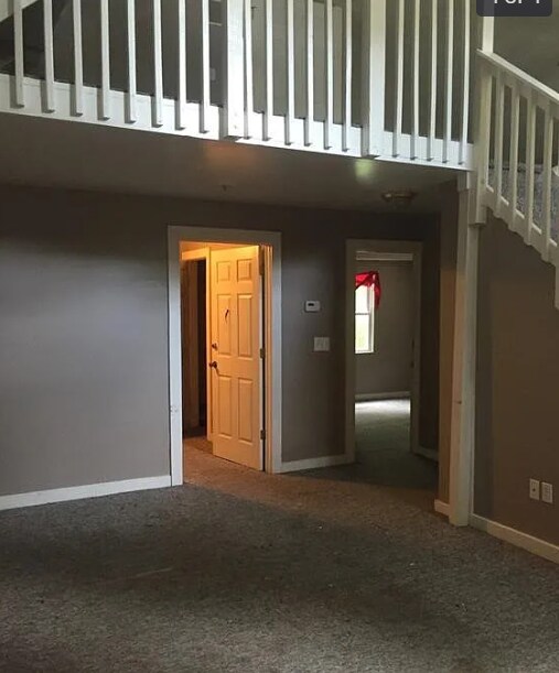 Building Photo - 505 Rentschler St