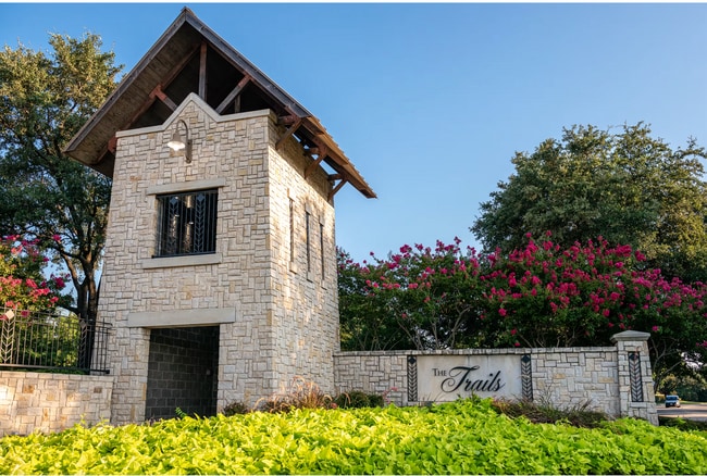 Building Photo - 9142 Crenshaw Ln