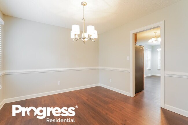 Building Photo - 418 Westminster Dr