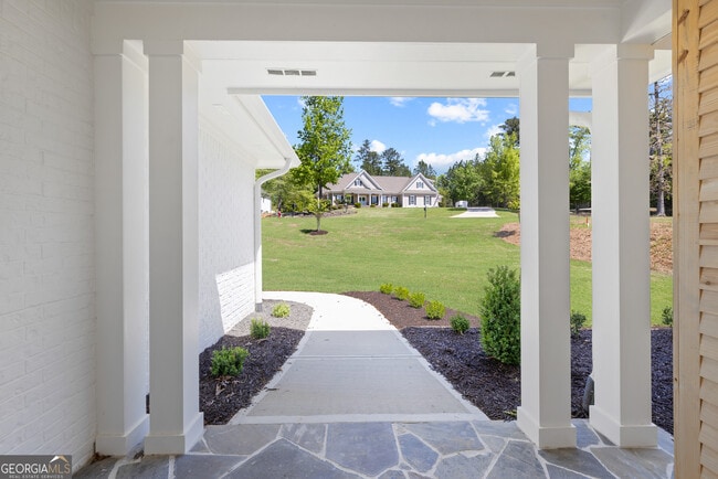 Building Photo - 1270 Glen Eagle Dr