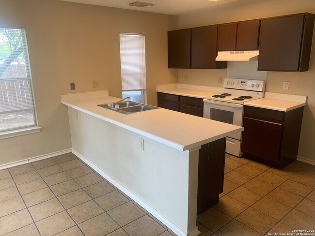 Foto del edificio - 5515 Kenton Bluff