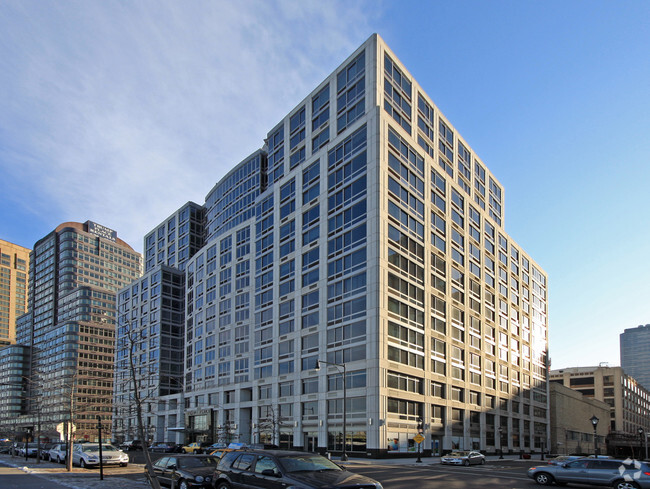 Building Photo - 120 Riverside Boulevard