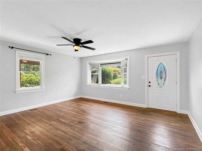 Building Photo - 703 Maupin Pl