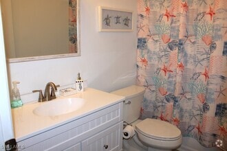 Building Photo - 15441 Bellamar Cir
