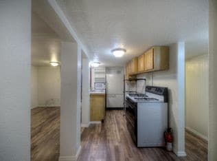 Building Photo - 1306 Clark St