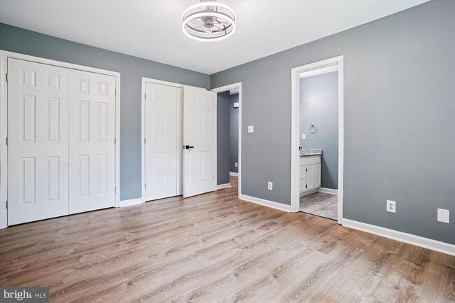 Foto del edificio - 6219 Forest Grove Dr