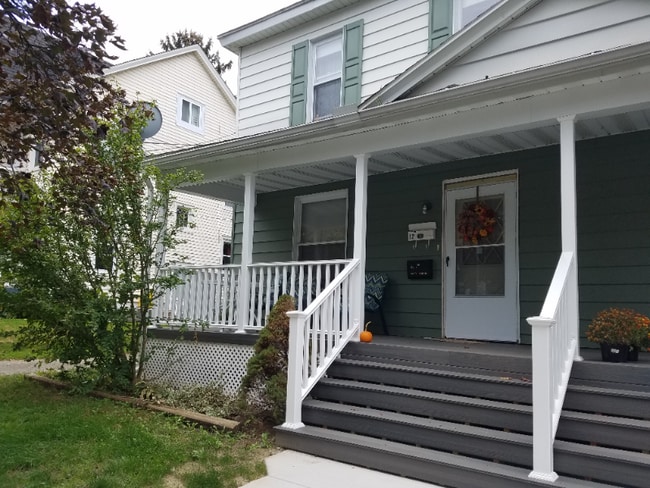 Building Photo - 12 Euclid Ave