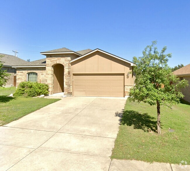 Building Photo - 617 Algerita Dr