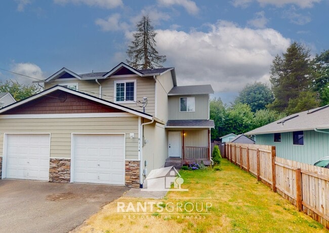 Building Photo - 811 S 3rd Ave SW