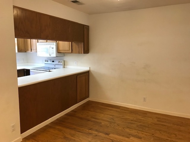 Foto del edificio - 1555 Cherry St