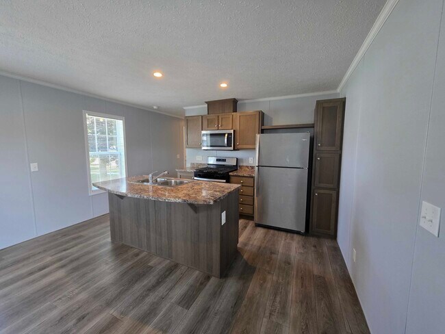 Foto del edificio - 3659 Pinoak St