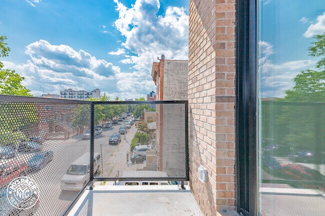 Building Photo - 2909 Albemarle Rd