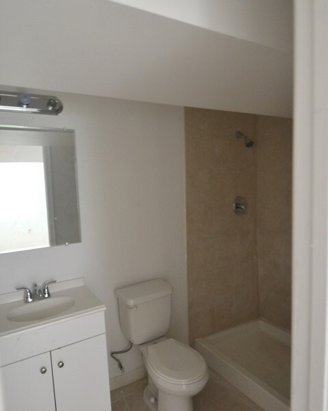 Foto del edificio - 1106 Cedar Heights Dr