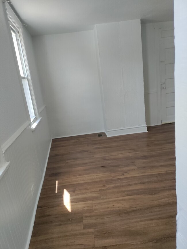 Foto del edificio - 2633 S 18th St