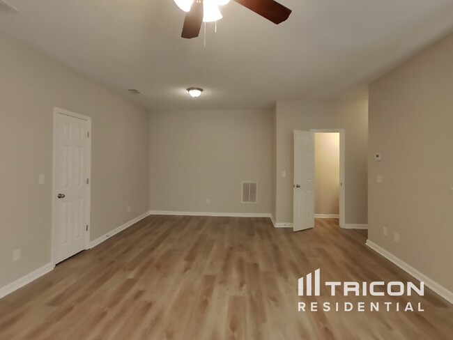 Foto del edificio - 134 Southwind Ln