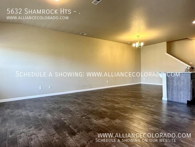 Building Photo - 5632 Shamrock Heights