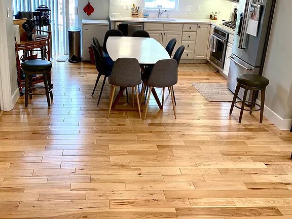 Foto del edificio - 3911 Elbert Ave