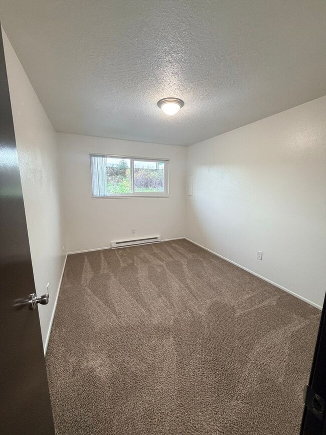 Interior Photo - Hassalo Apartments