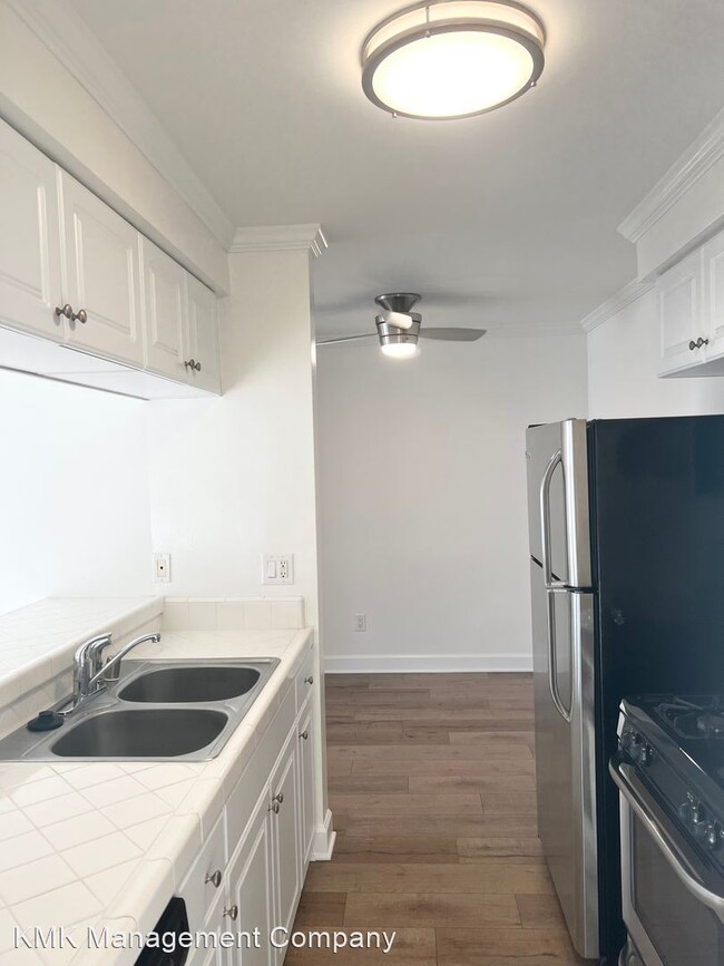 Building Photo - 2 br, 2 bath Apartment - 1827 Veteran Ave ...